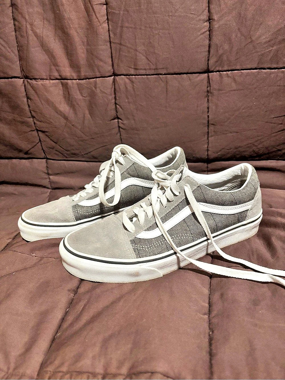 Vans Old Skool Herringbone Gray & White Sneakers